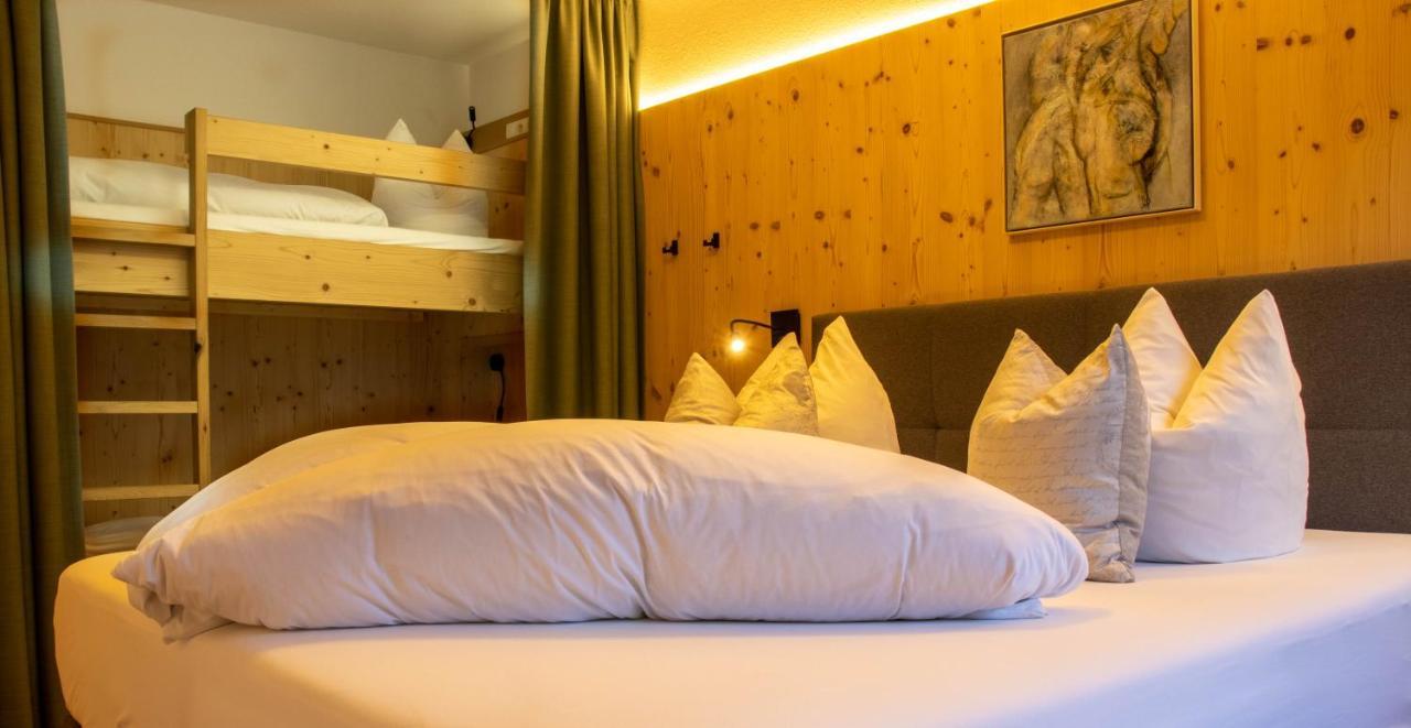 Wally Berg-Appartements Zams Dış mekan fotoğraf