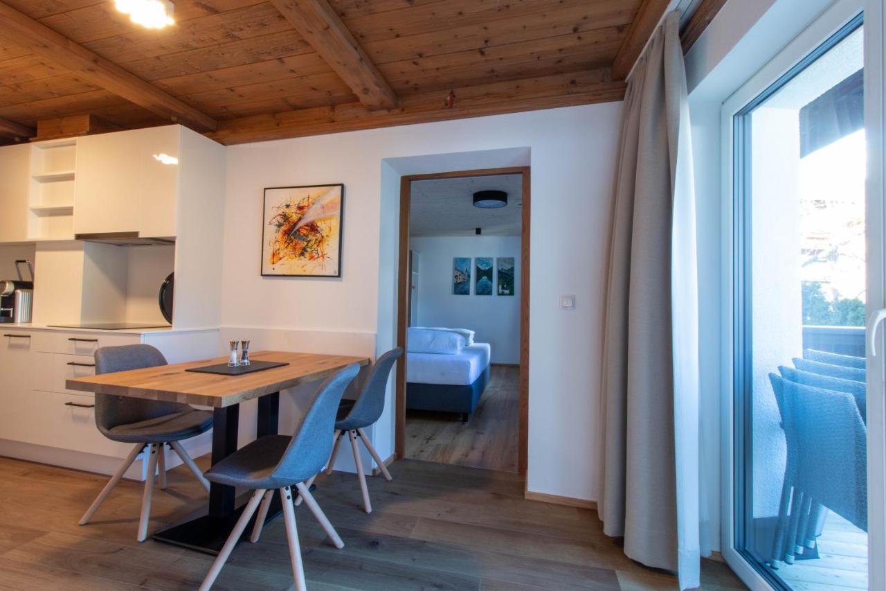 Wally Berg-Appartements Zams Dış mekan fotoğraf