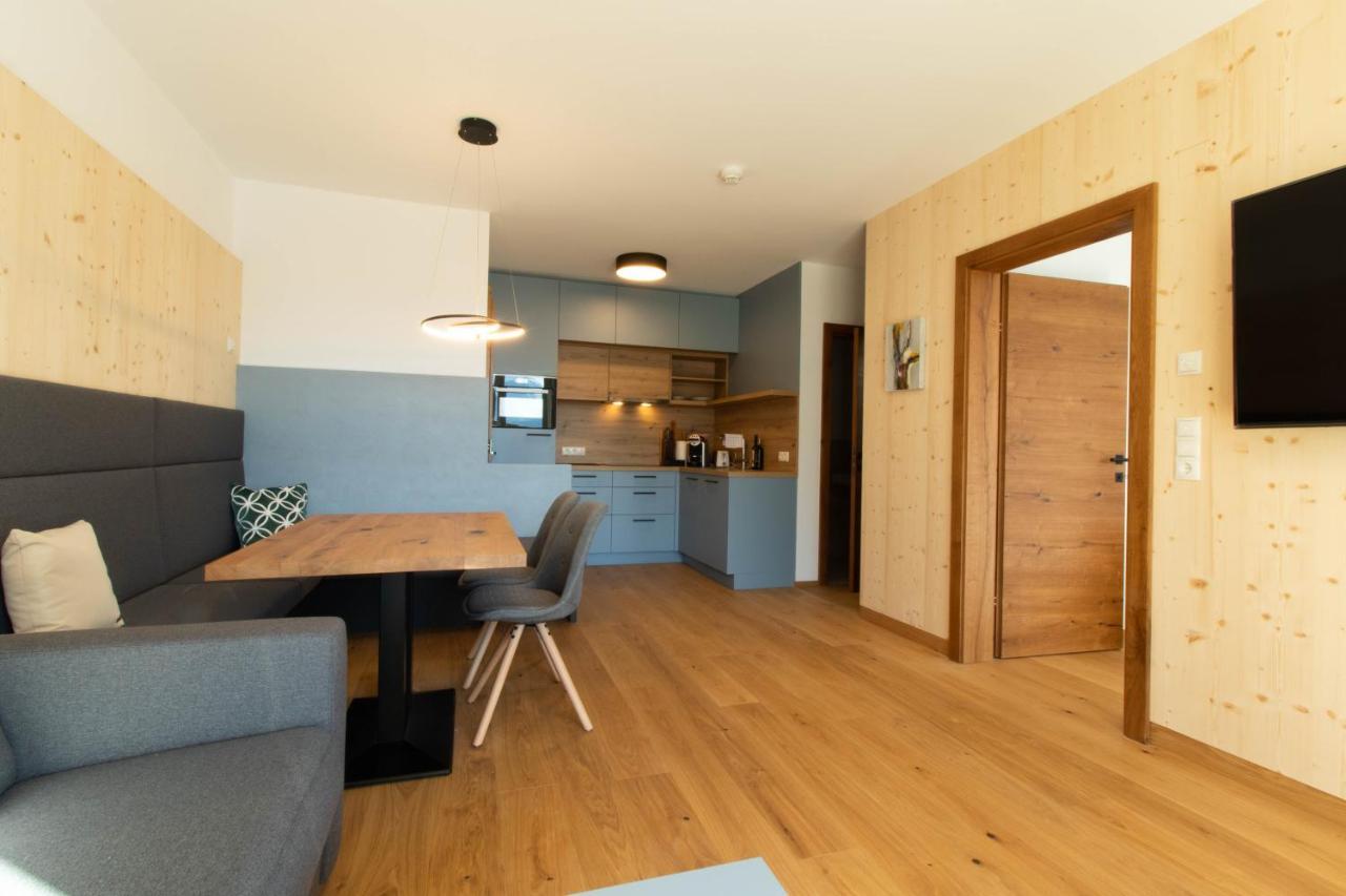 Wally Berg-Appartements Zams Dış mekan fotoğraf