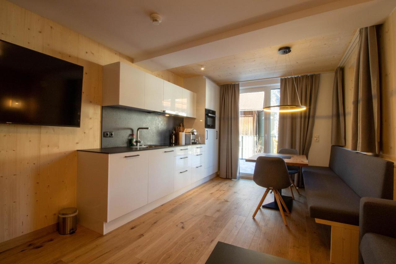 Wally Berg-Appartements Zams Dış mekan fotoğraf